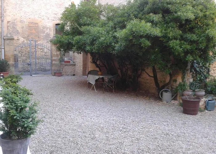 Guest house Cote Jardin Sarlat-la-Caneda