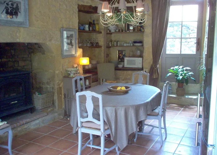 Guest house Cote Jardin 3*
